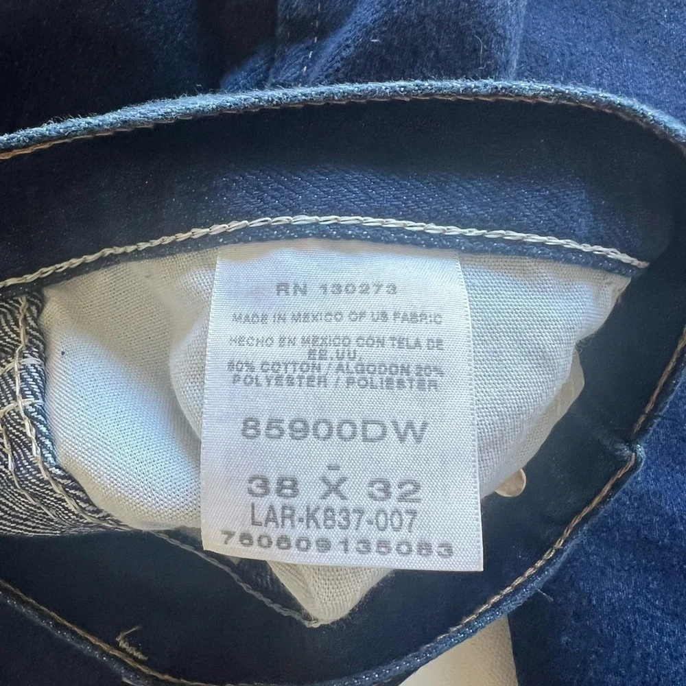 EUC Wrangler Jeans Men 38x32 Blue Cowboy Cut Original Fit 🔥🔥🐎🐎‎ (C2)